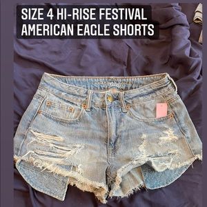 Cute hi rise American eagle shorts